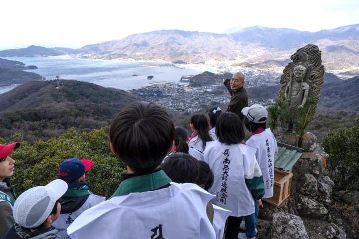 Goma Fire Ritual Tour at Goishizan, Shodoshima Pilgrimage — photo 4