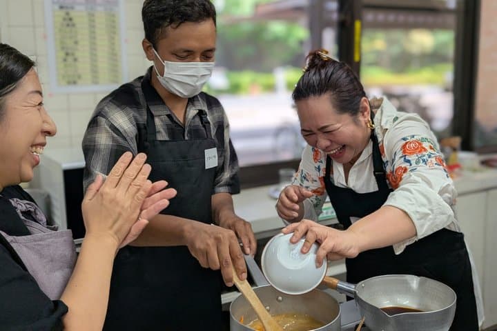 【Nagoya】Miso Ramen Lesson with Plenty of Vegetables — photo 3