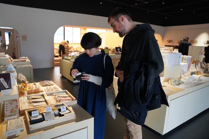 Private Yamanashi Crafts and Tour Experience — photo 5