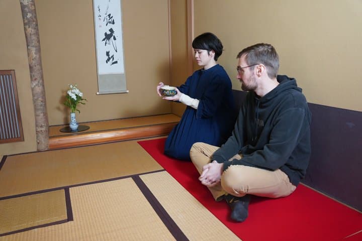 Private Yamanashi Crafts and Tour Experience — photo 11