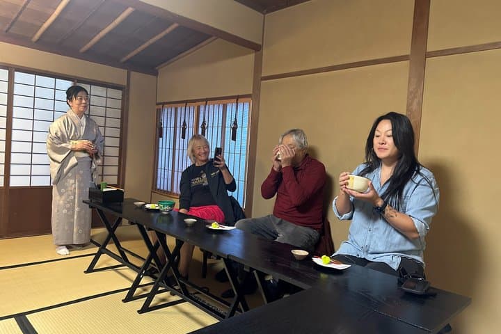 Best of Nagasaki with Japanese Tea Ceremony 4-Hour Car Tour — photo 2