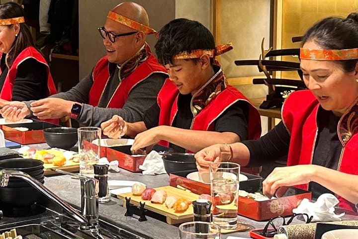 Luxury Samurai Sushi Experience with Chef Performance in Asakusa — photo 2