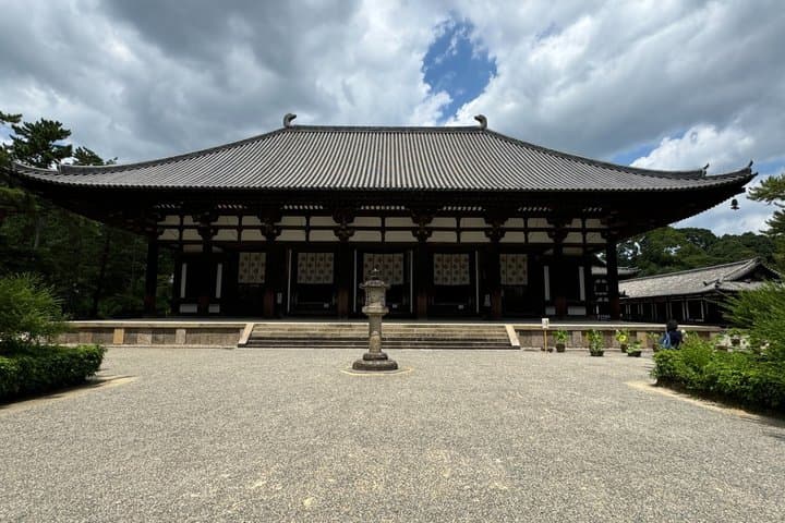 Nara: Yakushiji Tour – Toshodaiji or Sutra Copying Option — photo 12