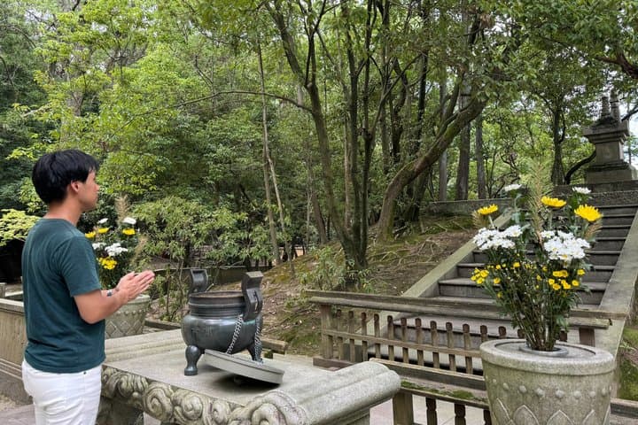 Nara: Yakushiji Tour – Toshodaiji or Sutra Copying Option — photo 14