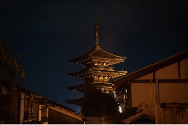 Shared Guided History Walking Tour to Kyoto — photo 3