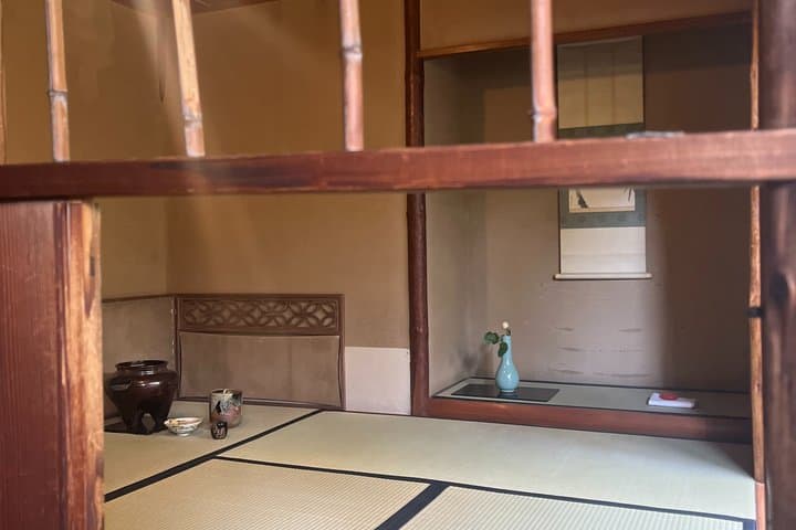 Kyoto: Tea Ceremony in a Traditional Tea Room — photo 4