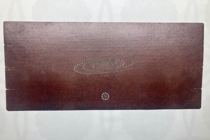 Visit the workshop and the creation engraver of the stencil — photo 2