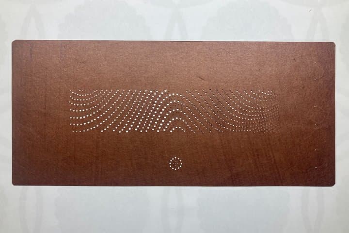 Visit the workshop and the creation engraver of the stencil — photo 3