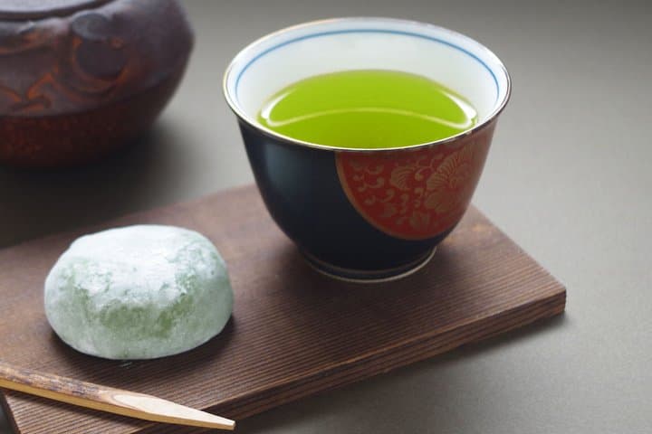 Nagoya City Japanese Calligraphy Class with Tea and Sweets — photo 2