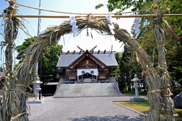 Traditional Attire Experience in Snow Country