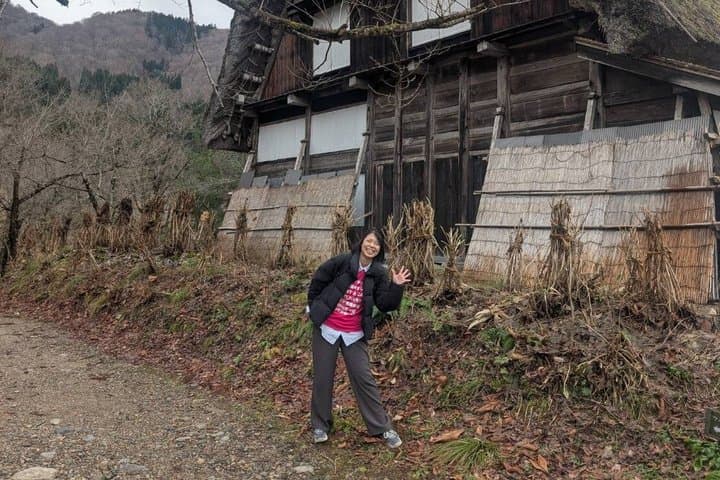 Shirakawago and Hida Takayama Guided Tours by Private Car — photo 6