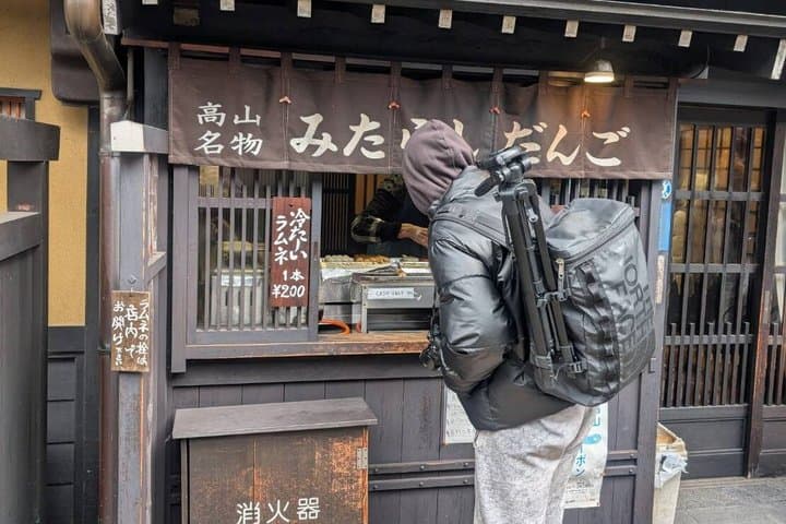 Shirakawago and Hida Takayama Guided Tours by Private Car — photo 13