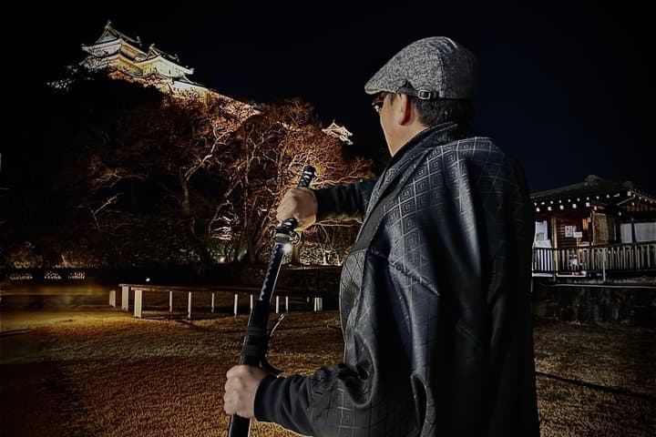 Wakayama Castle Samurai Photo Experience (Small Group, 90 Min) — photo 5
