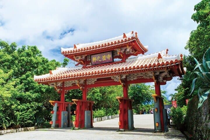 Day Tour to Okinawa Top Sightseeing Spots