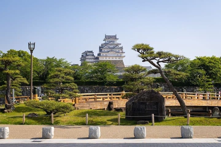 Himeji Castle and Koko-en Garden Private Day Trip from Kyoto — photo 2