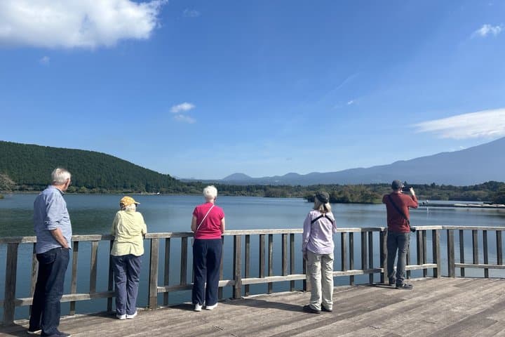 Lake Tanuki & Traditional Sake Brewery -Guided Van Tour — photo 3