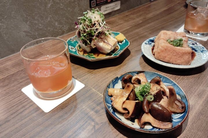 Kyoto: Umeshu (Japanese plum wine) Craft & Evening Izakaya Tour — photo 2
