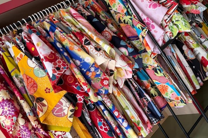 Instagrammable Kawaii Kimono Rental: Harajuku & Takeshita — photo 15