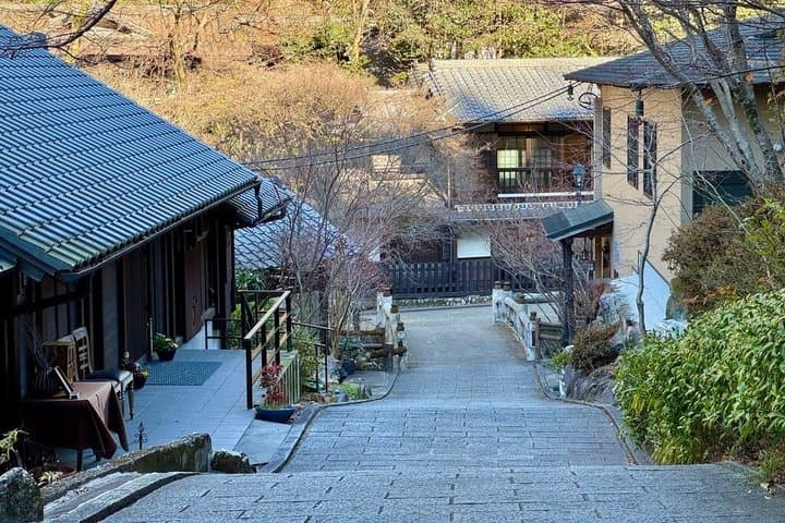 Sacred Minoh Katsuoji and Waterfall Cultural Walk — photo 13