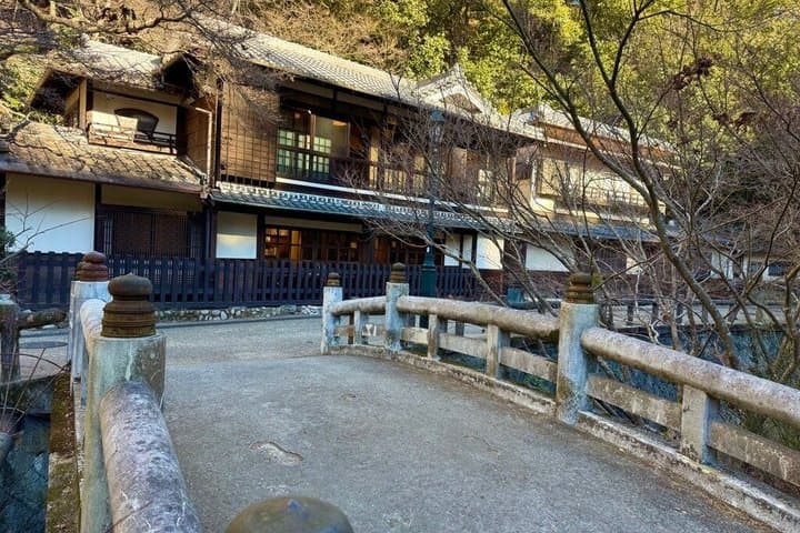 Sacred Minoh Katsuoji and Waterfall Cultural Walk — photo 14