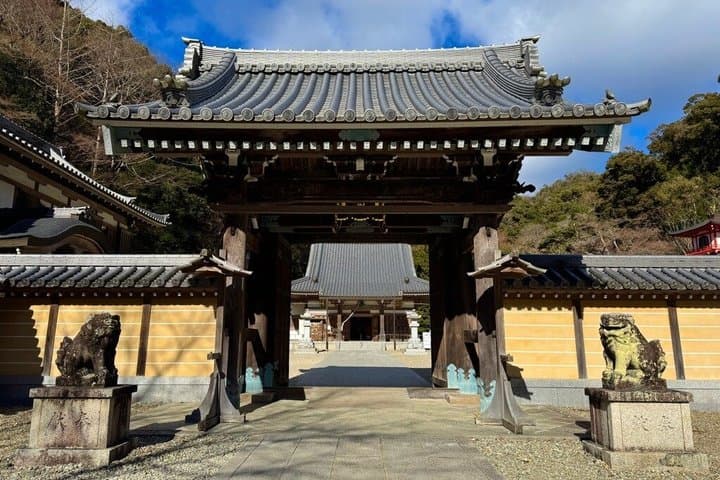 Sacred Minoh Katsuoji and Waterfall Cultural Walk — photo 2