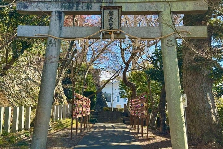 Sacred Minoh Katsuoji and Waterfall Cultural Walk — photo 9