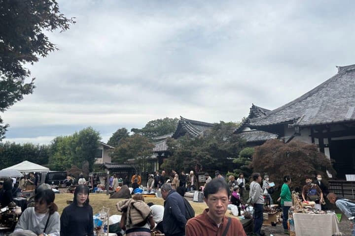 Tokyo: Private Yanaka District Walking & Food Tour — photo 8
