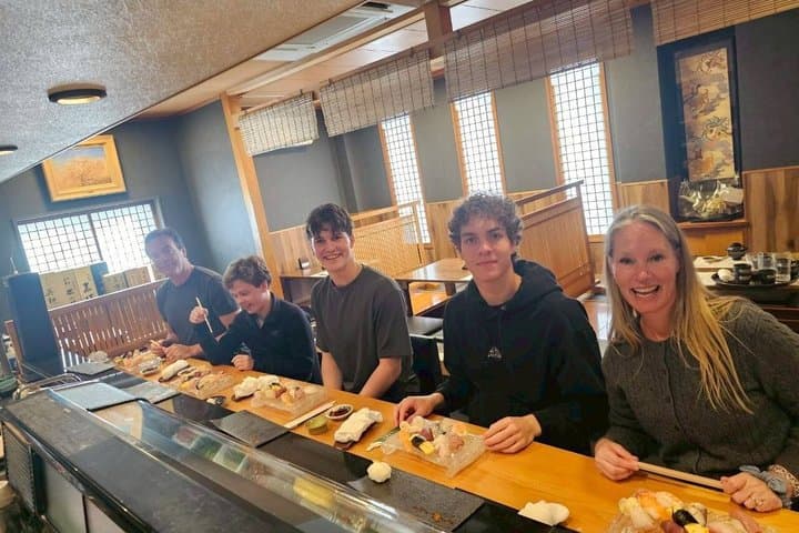 Kyoto Sushi Making and Japanese Tea Ceremony Experience — photo 6