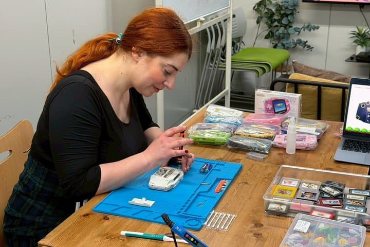 Pixel Lab Tokyo: Gameboy Mod Workshop (Original/Advance/SP) — photo 17