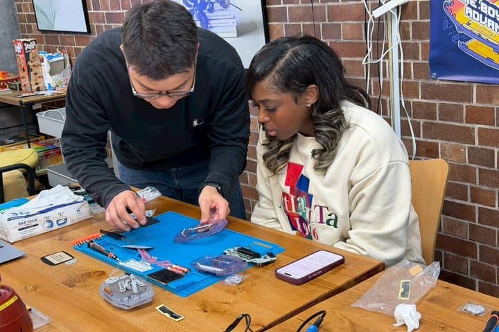Pixel Lab Tokyo: Gameboy Mod Workshop (Original/Advance/SP) — photo 20