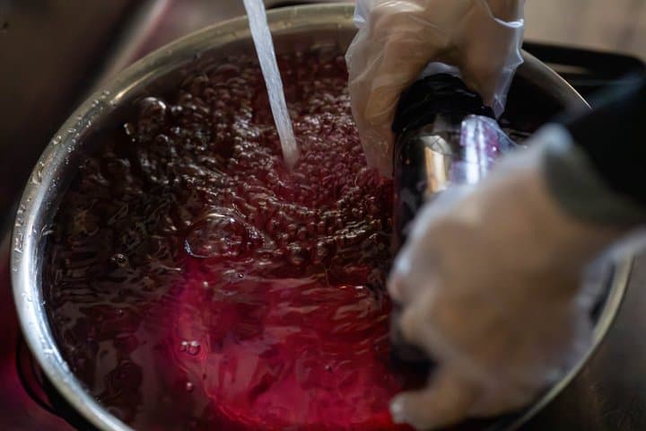 Nihonbashi Tokyo Furoshiki Dyeing Experience — photo 6