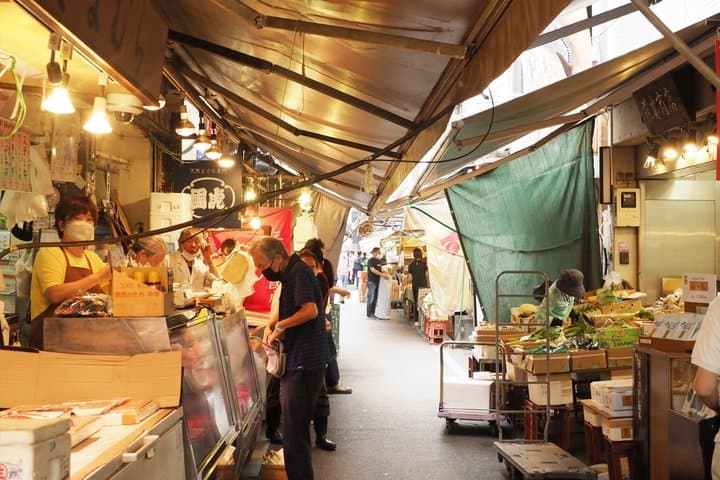 Tokyo Tsukiji Fish Market: Traditional Culture & Street Food Tour — photo 3