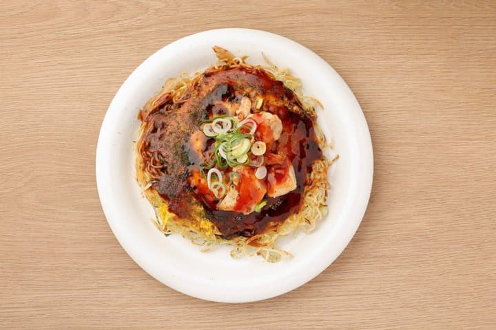 Hiroshima and International Style Okonomiyaki Dinner at Mitchan — photo 8