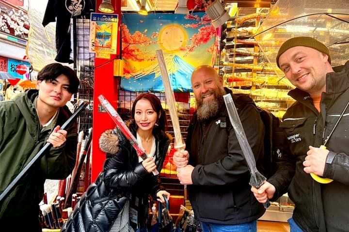 Tokyo Asakusa Walking Tour: Senso-ji, Nakamise & Photo Spots — photo 1