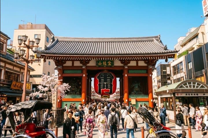 Tokyo Asakusa Walking Tour: Senso-ji, Nakamise & Photo Spots — photo 7