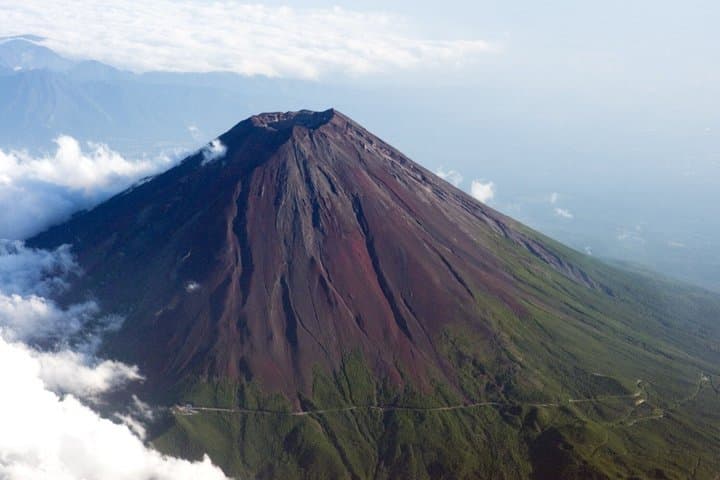 Climb the Summit of Mt Fuji with a Guide (2-day Tour from Tokyo) — photo 18