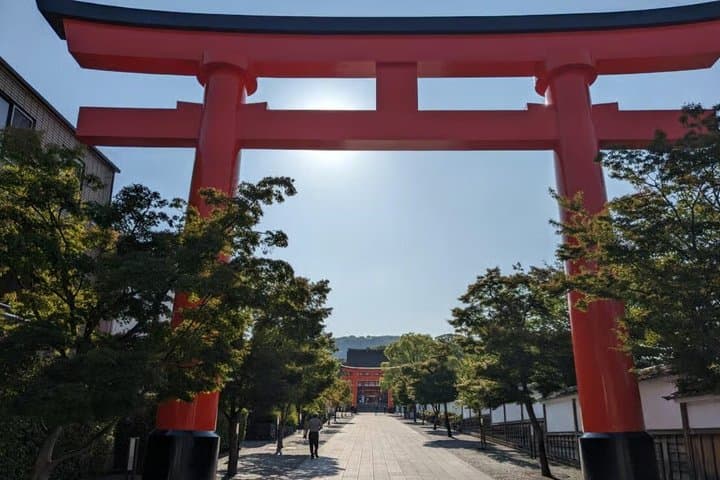 Kyoto Early Morning Fushimi Inari Shrine Tour — photo 6