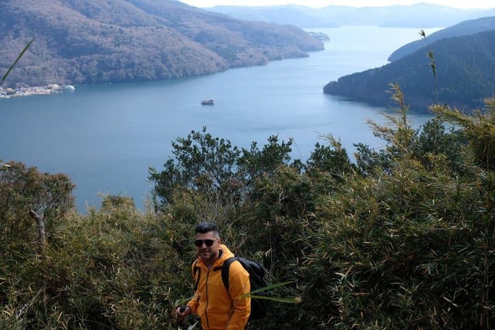 Traverse Outer Rim of Hakone Caldera and Enjoy Onsen Hiking Tour — photo 12