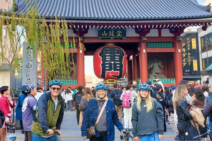 Explore Tokyo’s Must-See Spots by E-Bike – Small Group 3h Tour — photo 5