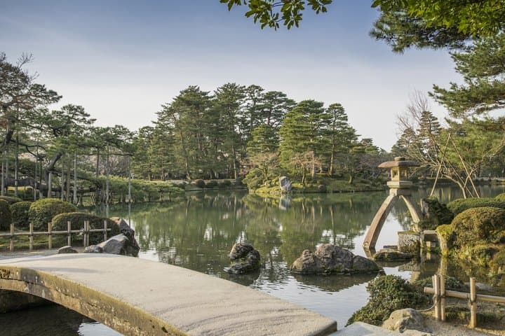 Private Kanazawa Photo Walk Capture Iconic Photo — photo 3