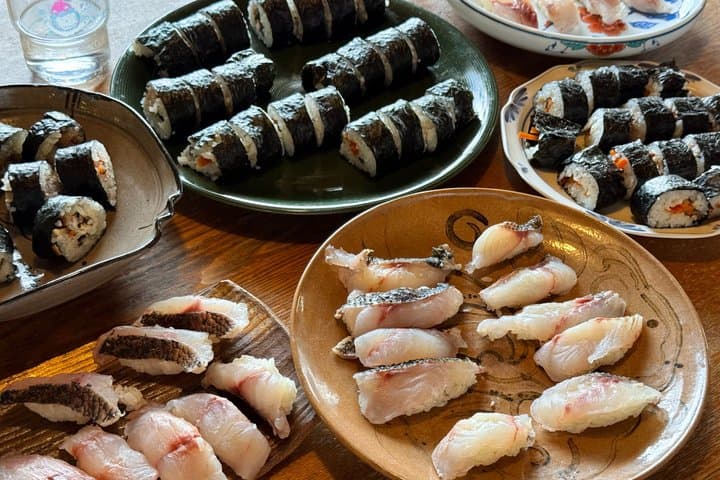 Sushi-making Experience using Traditional Karatsu Pottery — photo 13