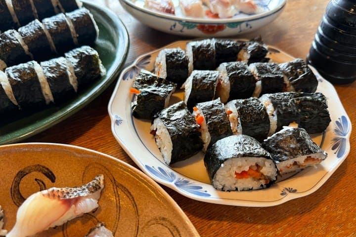 Sushi-making Experience using Traditional Karatsu Pottery — photo 14