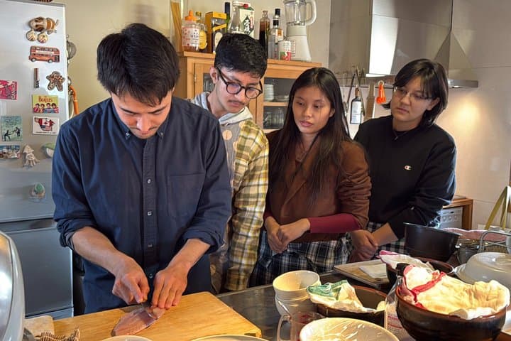 Sushi-making Experience using Traditional Karatsu Pottery — photo 2
