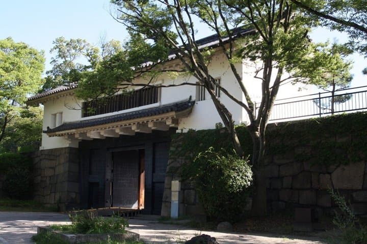 Osaka Castle Haunted Walk (Night & Day) — photo 13