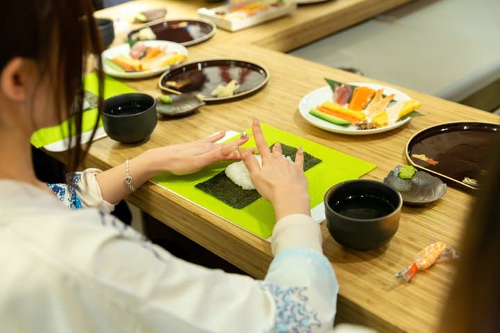 Popular Sushi Making Class in Kyoto【Grand Opening】 — photo 14