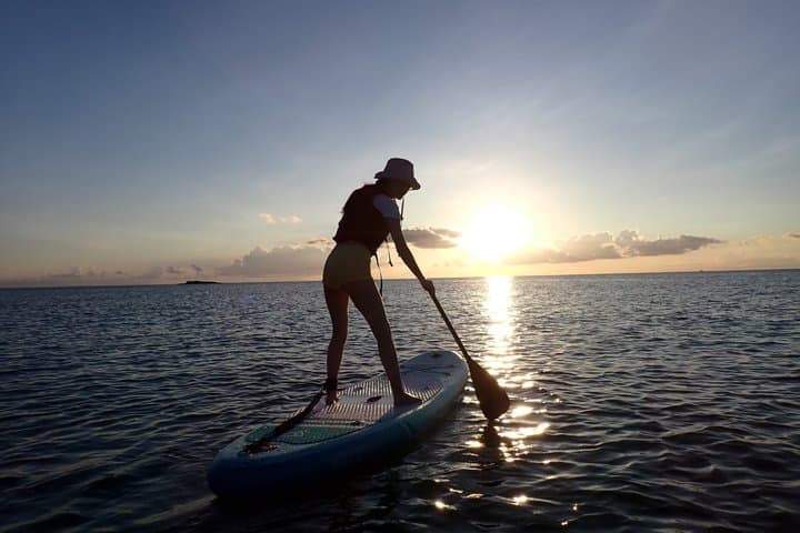 Miyako island: Relaxing Sunrise or Sunset SUP tour — photo 12