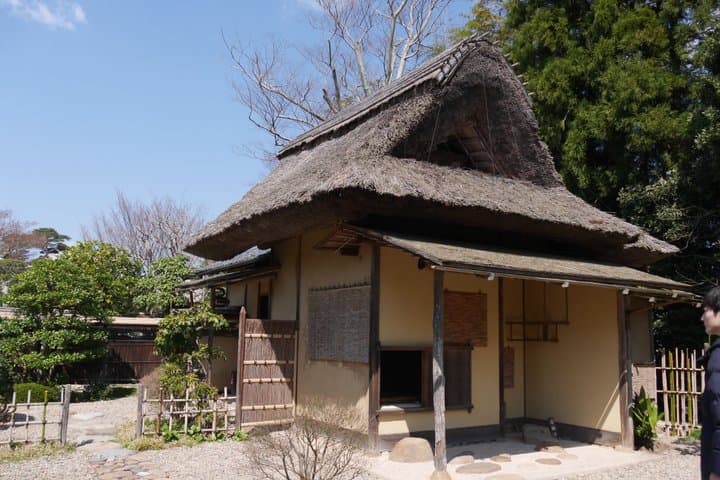 2 Hours Matsue Castle Walking Tour with Entry Ticket — photo 6