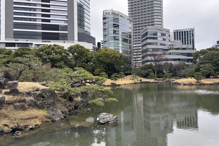 Tokyo Heritage Gardens: From the Shogunate to modern Japan — photo 8