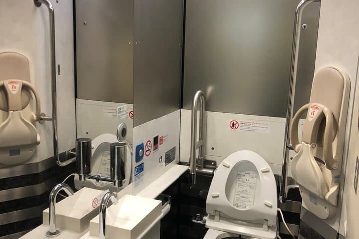 Keisei Skyliner One Way Ticket: Narita Airport to and from Tokyo — photo 3