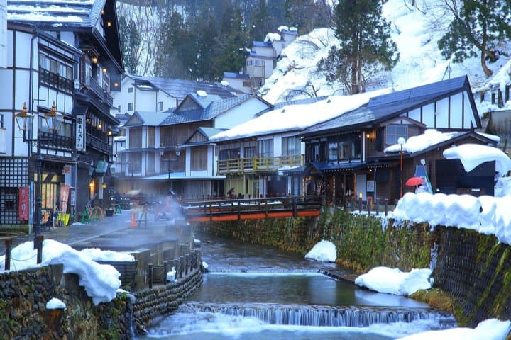 Sendai Ginzan Onsen, Zao Ropeway Snow Monsters with Lunch tour — photo 4